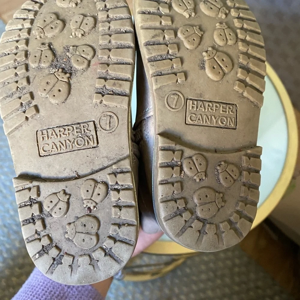 HARPER canyon unicorn boots size 7